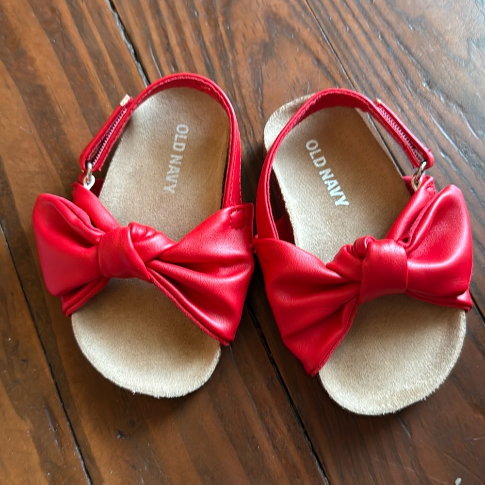 Old Navy Bow Sandals